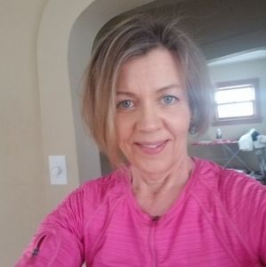 Meet your Posher, Pamela